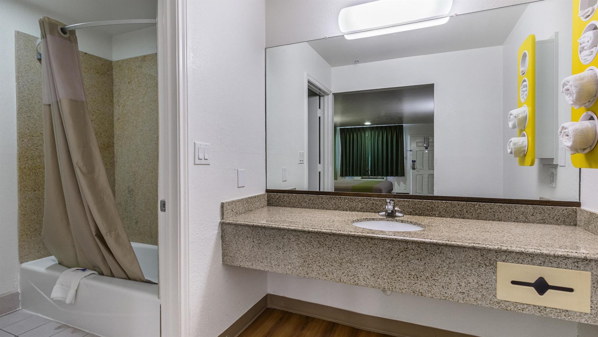 Motel 6-San Marcos, Tx - North Bagian luar foto
