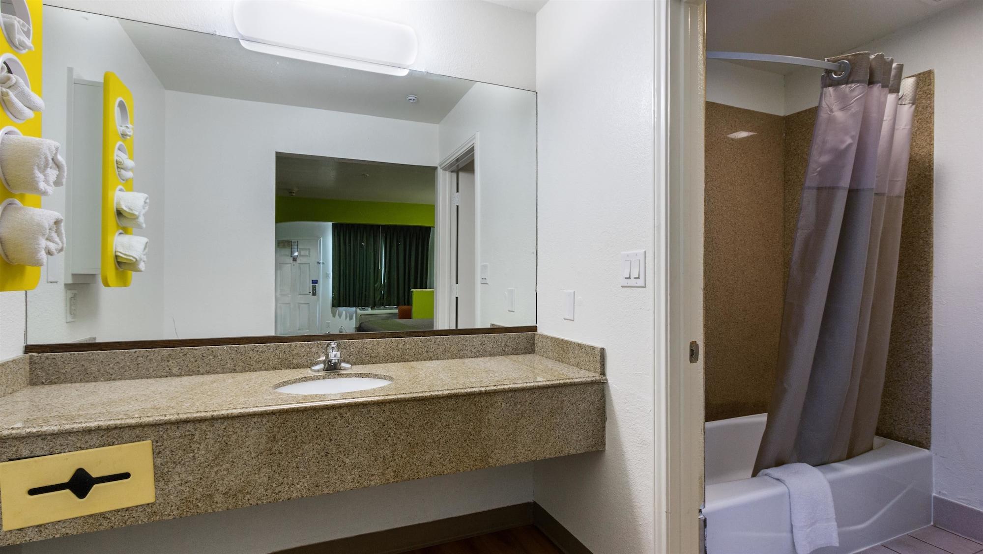 Motel 6-San Marcos, Tx - North Bagian luar foto