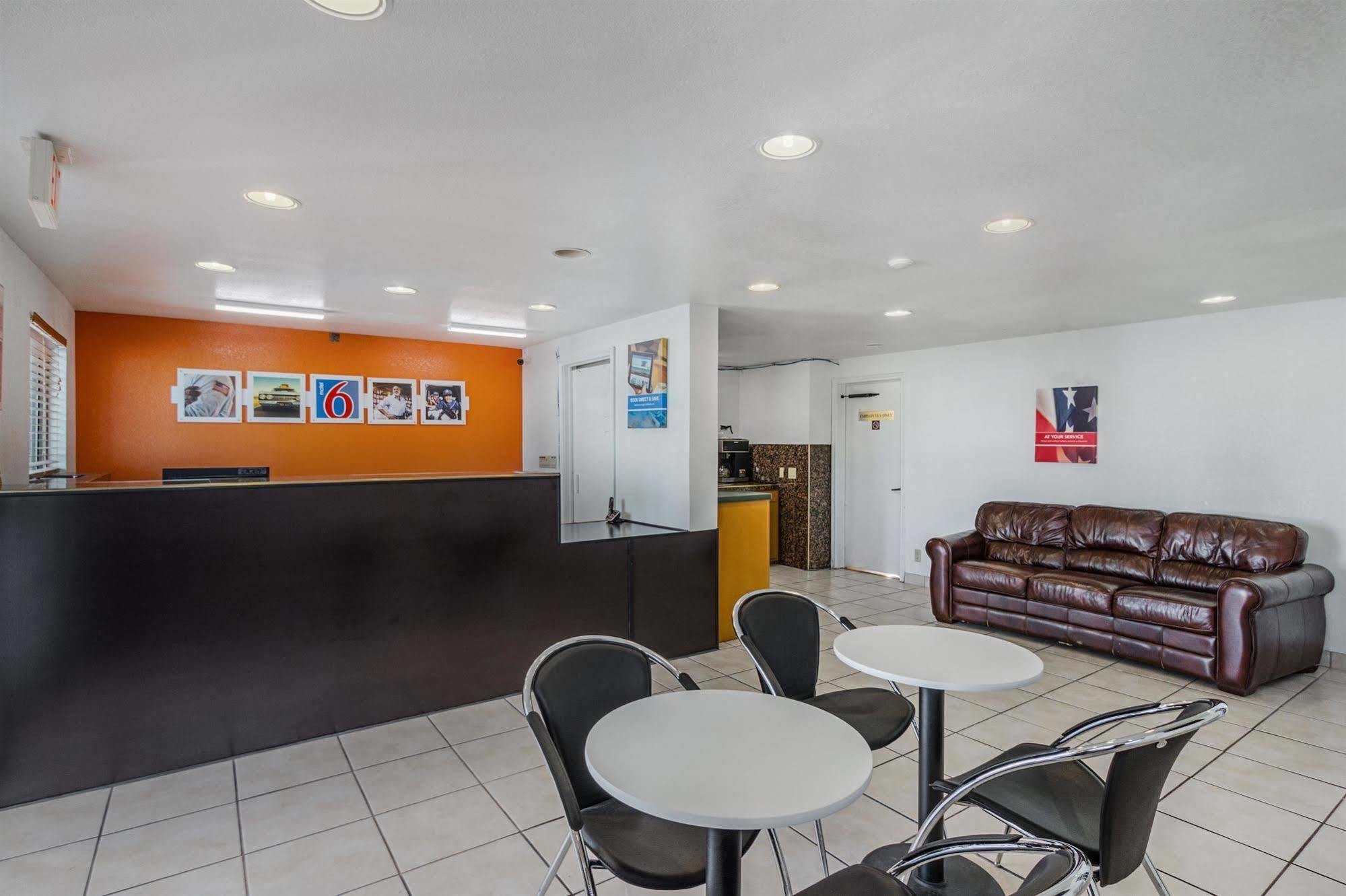 Motel 6-San Marcos, Tx - North Bagian luar foto